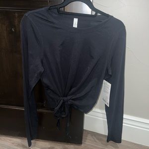 Lululemon black tie long sleeve